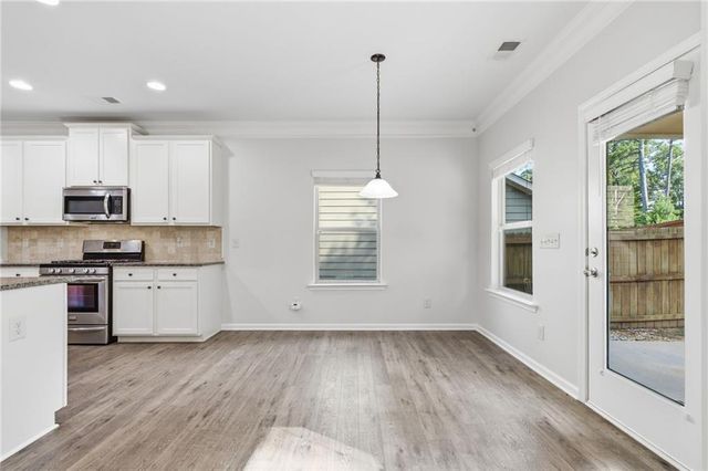 155 Stone Manor Court, Woodstock, GA 30188