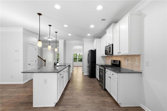 155 Stone Manor Court, Woodstock, GA 30188