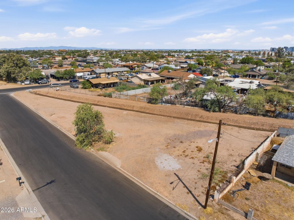 820 E CHIPMAN Road 1, Phoenix, AZ 85040 — photo 5