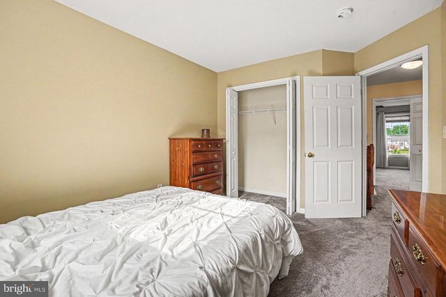 156 MAPLETON BLVD, Harrisburg, PA 17112