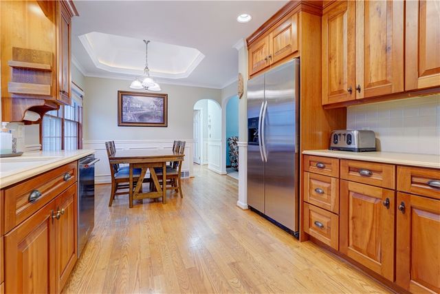 206 Bluff Drive, East Rochester, NY 14445