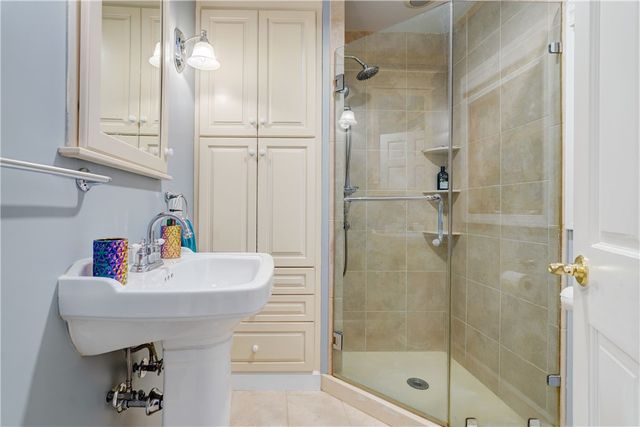 206 Bluff Drive, East Rochester, NY 14445