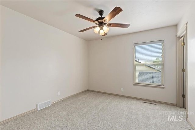 2274 Eastwood Rd, Twin Falls, ID 83301