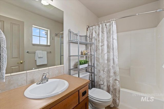2274 Eastwood Rd, Twin Falls, ID 83301