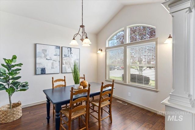 2274 Eastwood Rd, Twin Falls, ID 83301