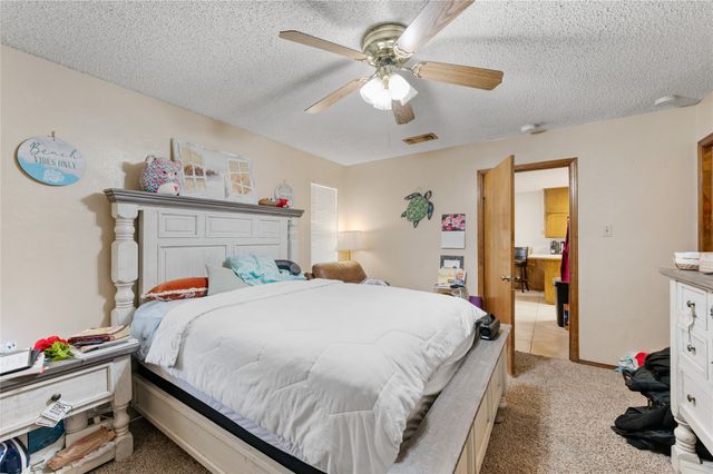 2701 Hurstview Drive, Hurst, TX 76054