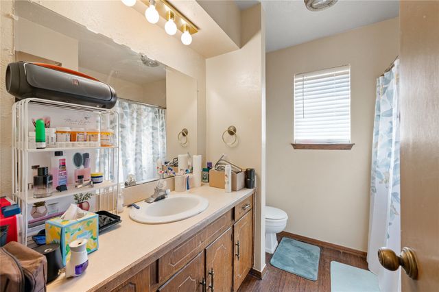 2701 Hurstview Drive, Hurst, TX 76054