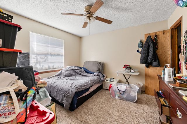 2701 Hurstview Drive, Hurst, TX 76054