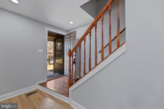 9052 CENTERWAY RD, Gaithersburg, MD 20879