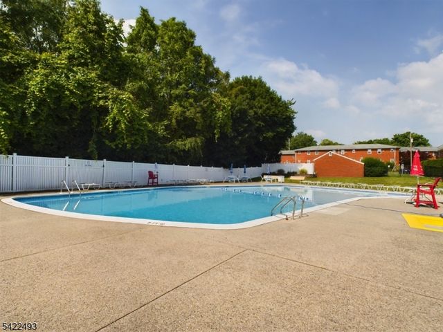 1146 Valley Rd 2A, Wayne Twp., NJ 07470