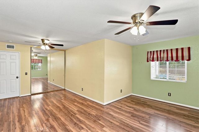 165 Cottonwood Avenue, Riverside, CA 92506