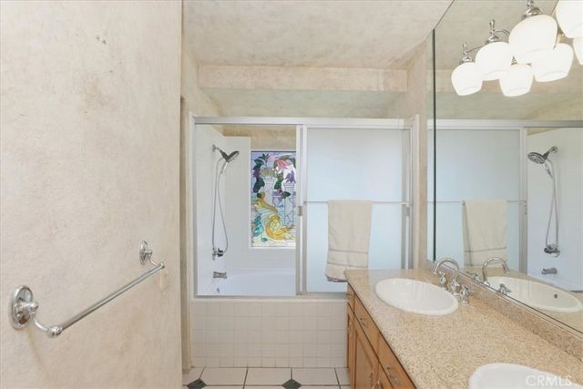 165 Cottonwood Avenue, Riverside, CA 92506