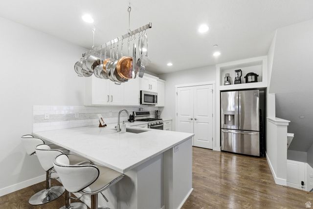 1196 W CLARK LN, Farmington, UT 84025