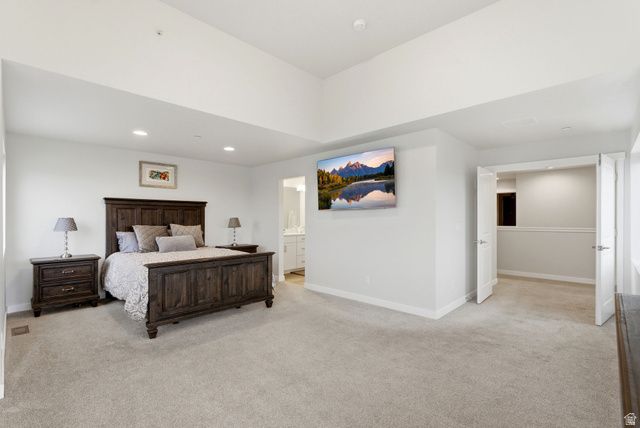1196 W CLARK LN, Farmington, UT 84025