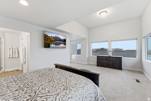 1196 W CLARK LN, Farmington, UT 84025
