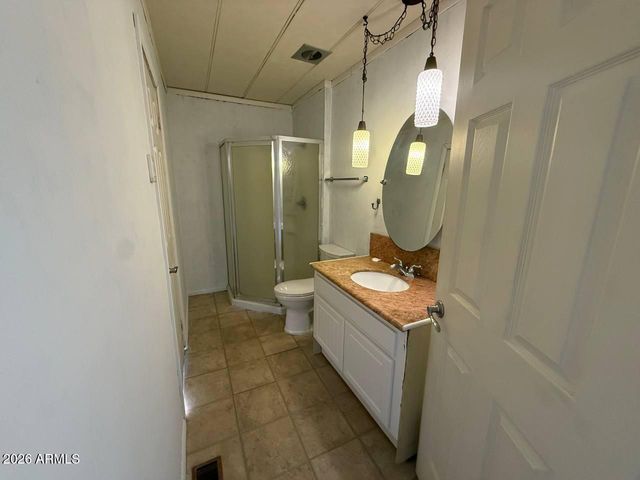 9478 E ESCONDIDO Avenue, Mesa, AZ 85208