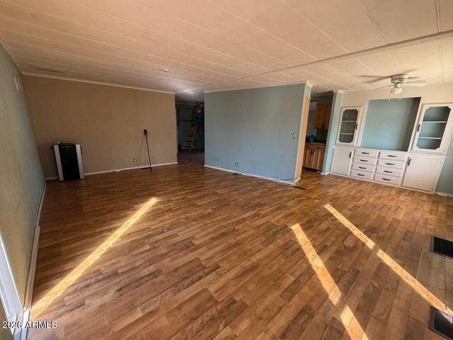 9478 E ESCONDIDO Avenue, Mesa, AZ 85208