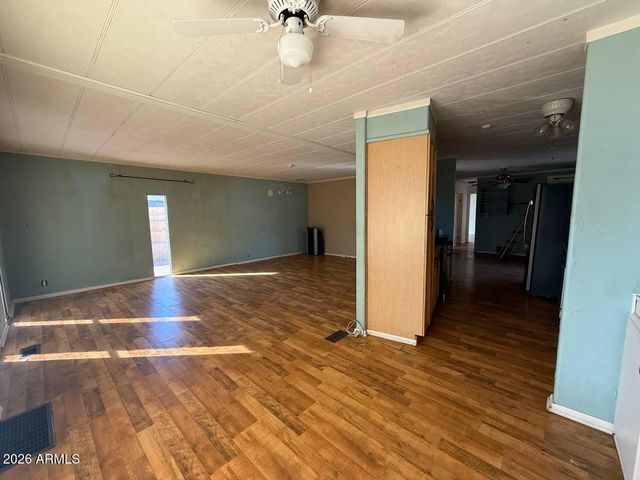 9478 E ESCONDIDO Avenue, Mesa, AZ 85208