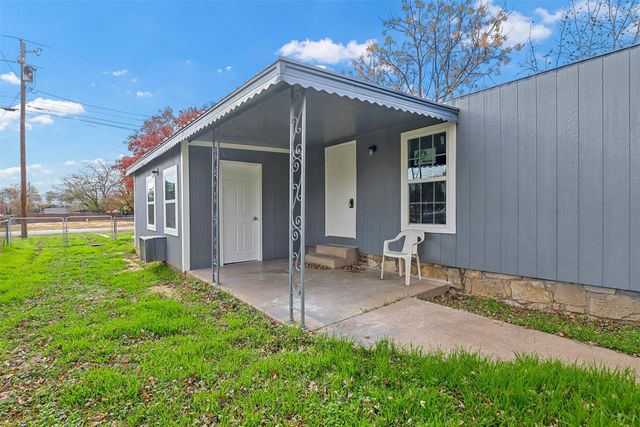 4022 Rance Drive, Granbury, TX 76049