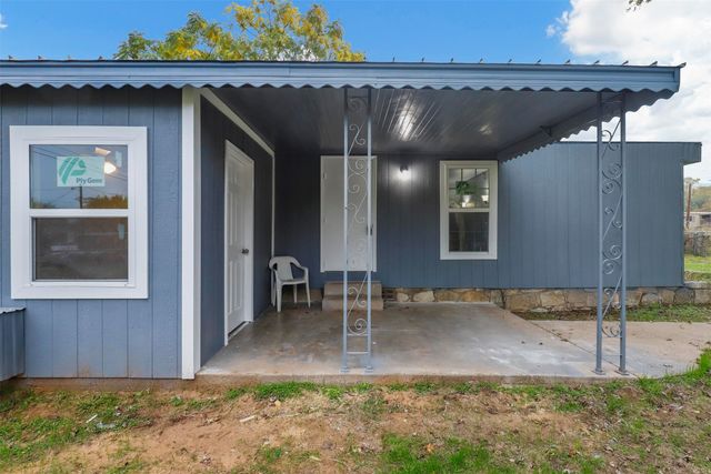 4022 Rance Drive, Granbury, TX 76049