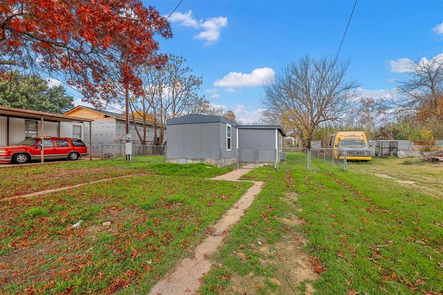 4022 Rance Drive, Granbury, TX 76049