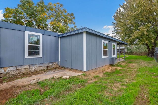4022 Rance Drive, Granbury, TX 76049