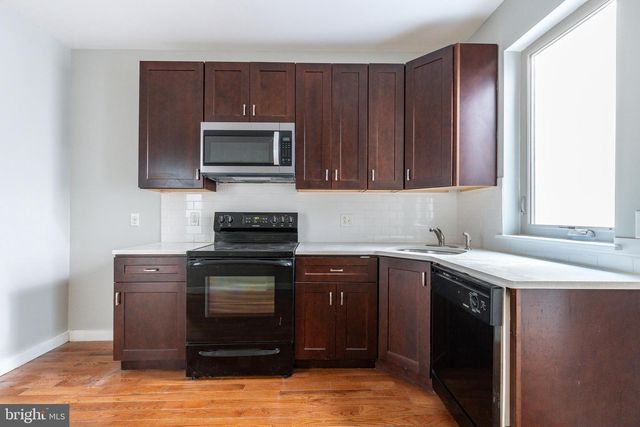 1614 N SYDENHAM ST, Philadelphia, PA 19121