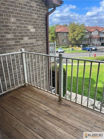 4212 Birchwood Court, North Brunswick, NJ 08902