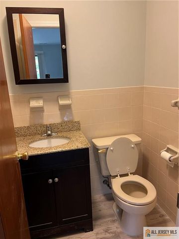 4212 Birchwood Court, North Brunswick, NJ 08902