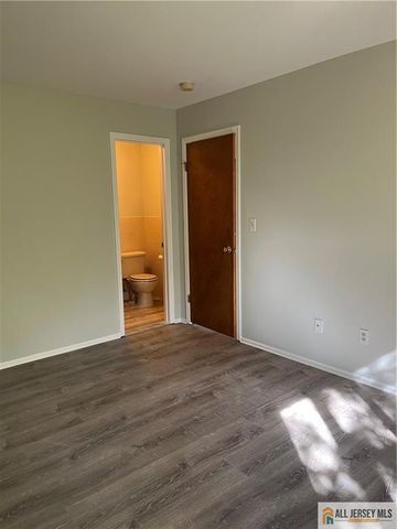4212 Birchwood Court, North Brunswick, NJ 08902