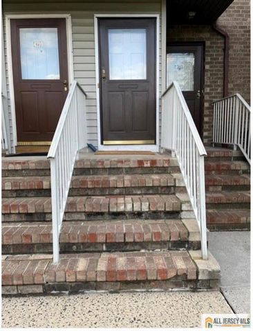 4212 Birchwood Court, North Brunswick, NJ 08902