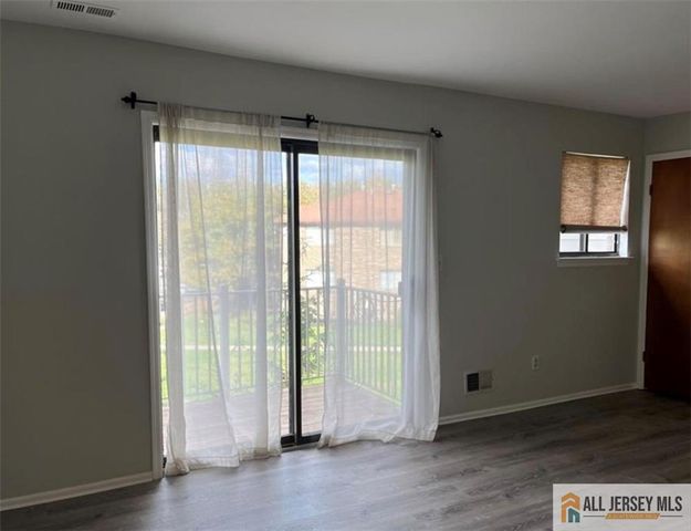 4212 Birchwood Court, North Brunswick, NJ 08902