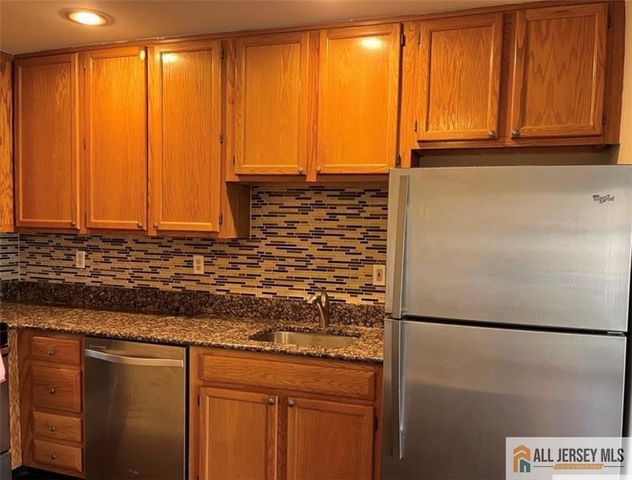 4212 Birchwood Court, North Brunswick, NJ 08902
