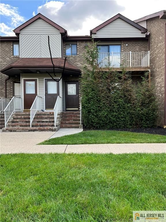 4212 Birchwood Court, North Brunswick, NJ 08902