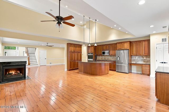 6 Arcaro Road, Manalapan, NJ 07726