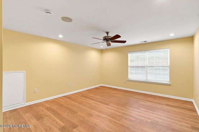 6 Arcaro Road, Manalapan, NJ 07726