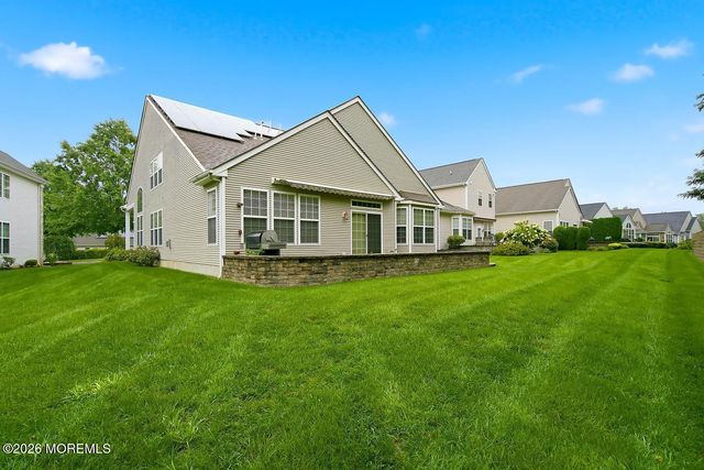 6 Arcaro Road, Manalapan, NJ 07726