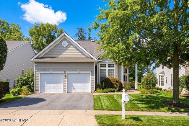 6 Arcaro Road, Manalapan, NJ 07726