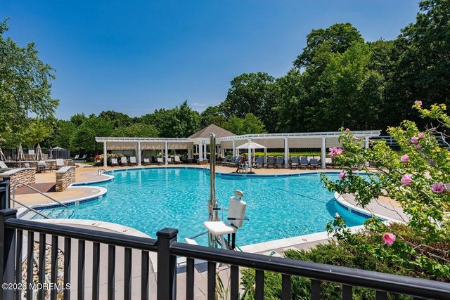 6 Arcaro Road, Manalapan, NJ 07726