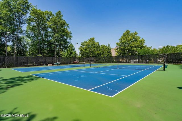 6 Arcaro Road, Manalapan, NJ 07726