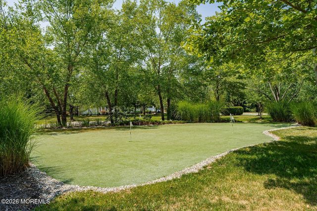 6 Arcaro Road, Manalapan, NJ 07726