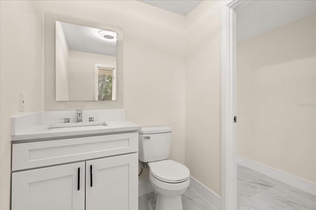 1151 OAKPOINT CIRCLE, Apopka, FL 32712