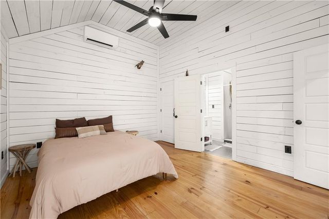 121 Waterfalls Way, Clarkesville, GA 30523