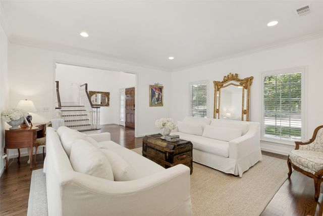 5023 Spyglass Drive, Dallas, TX 75287