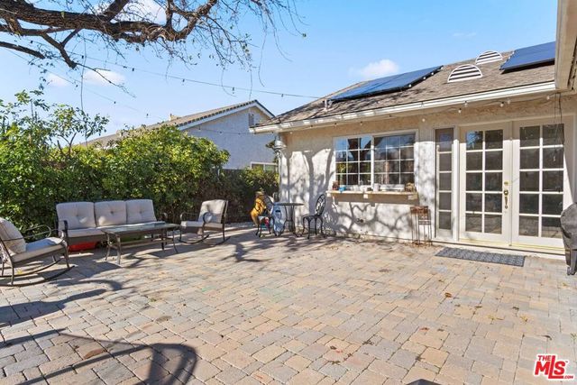176 Longfellow Street, Thousand Oaks, CA 91360