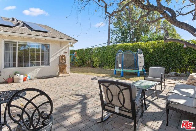 176 Longfellow Street, Thousand Oaks, CA 91360