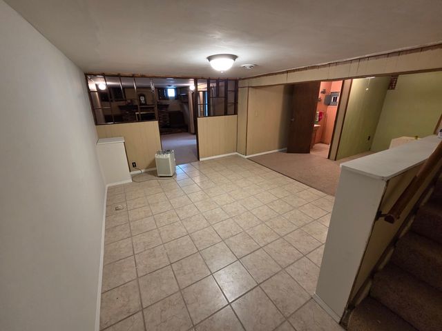 1105 6th Street W, Milan, IL 61264