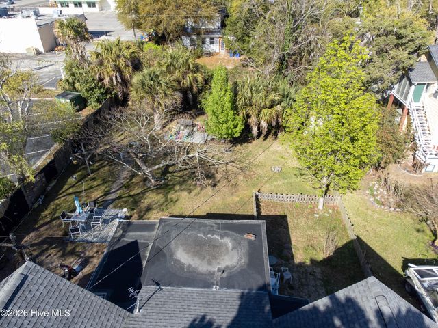 406 13th Avenue S, Myrtle Beach, SC 29577