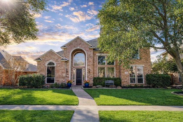 945 Creek Crossing, Coppell, TX 75019