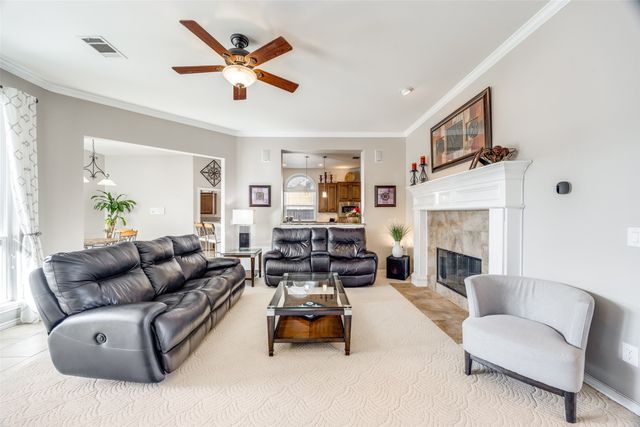 945 Creek Crossing, Coppell, TX 75019